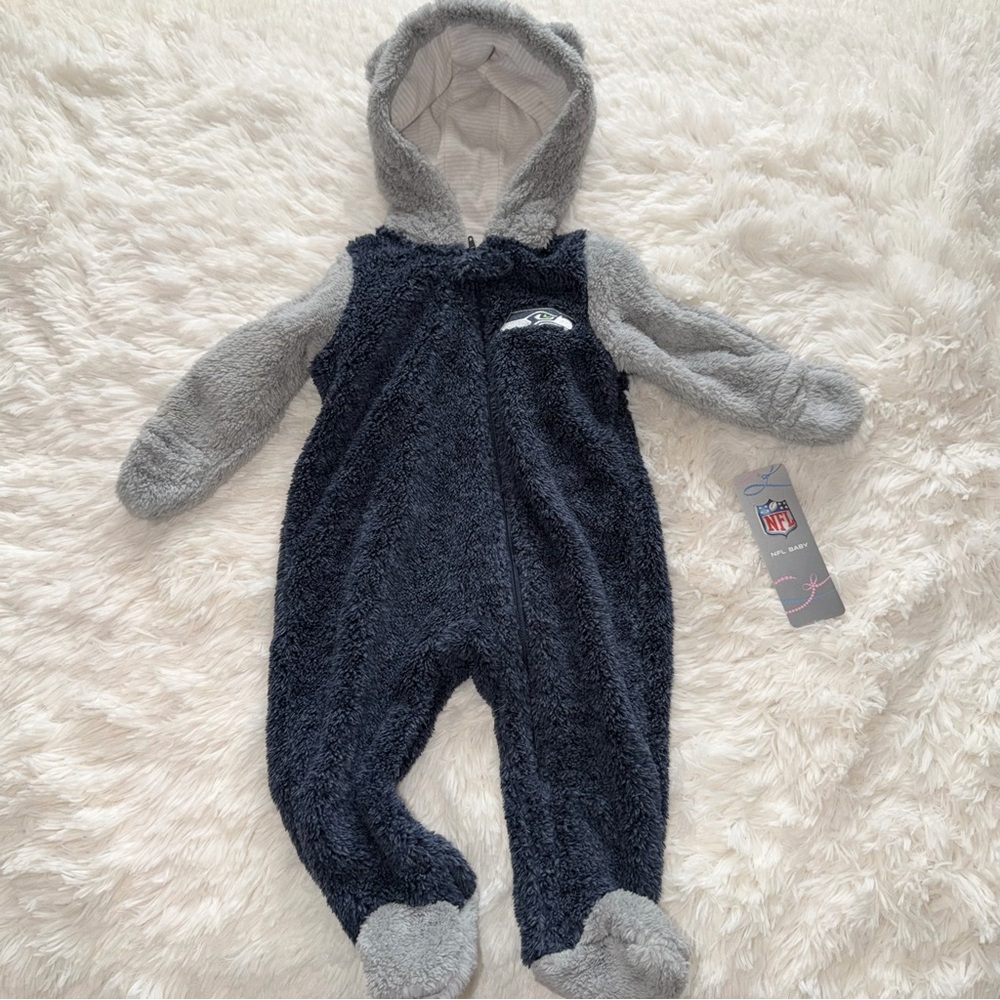 NFL Kids Navy and Gray Fleece Seahawks Footie Hooded Onesie 6-9 Months